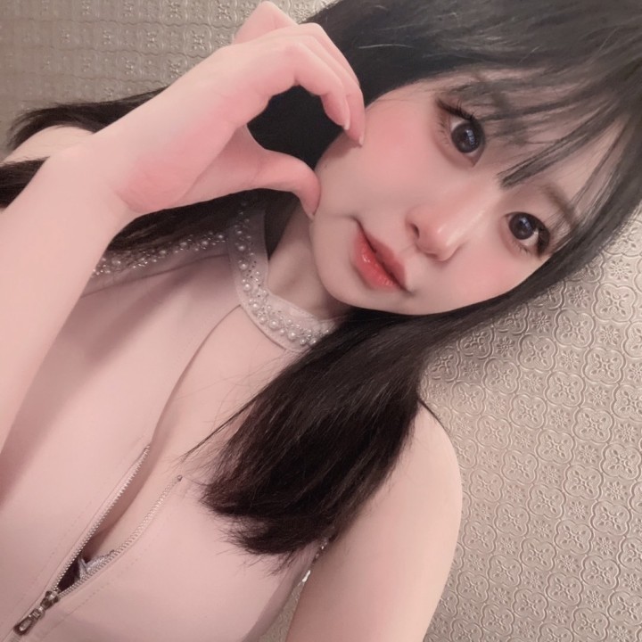 ななは