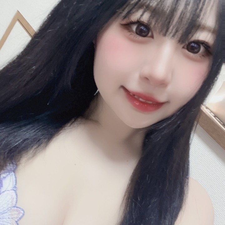 ななは