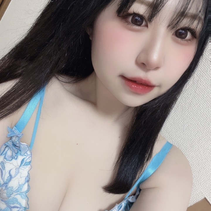 ななは