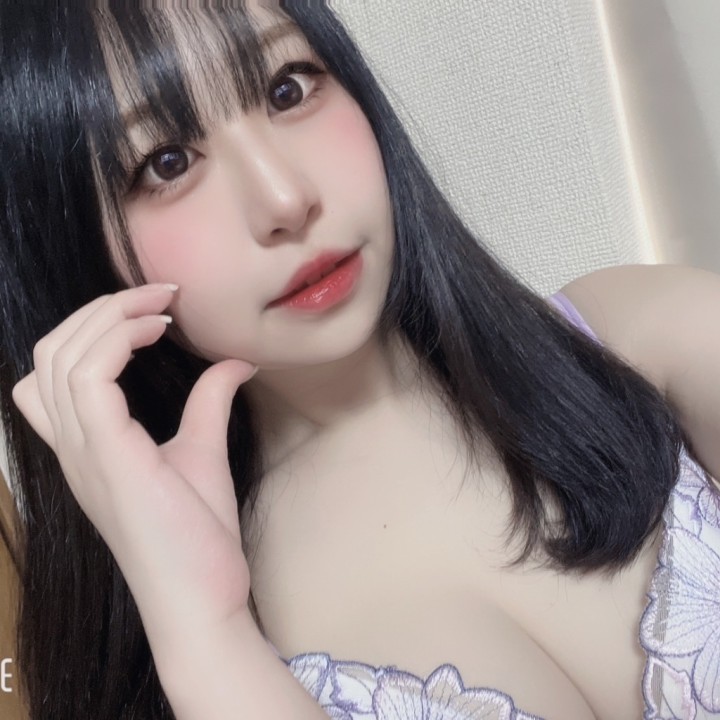 ななは