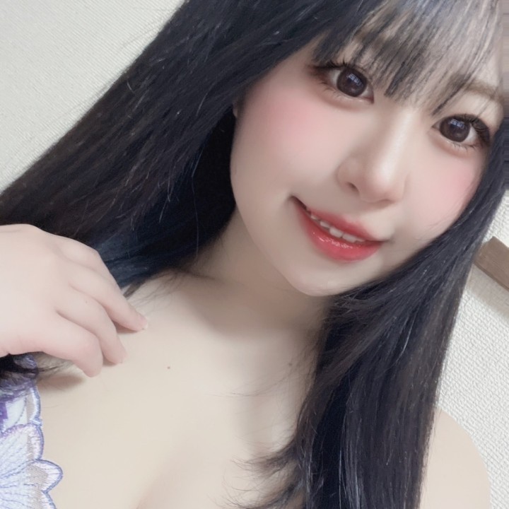 ななは