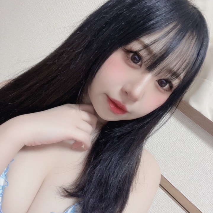 ななは