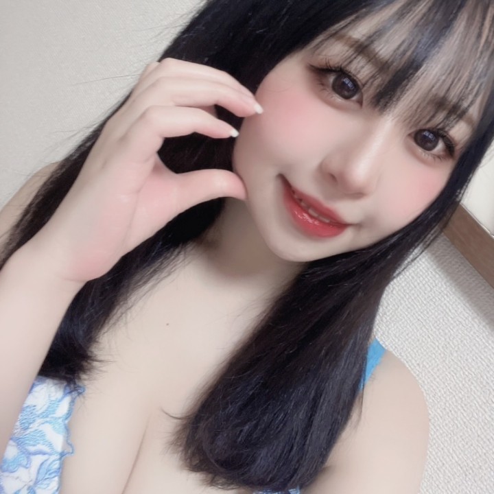 ななは