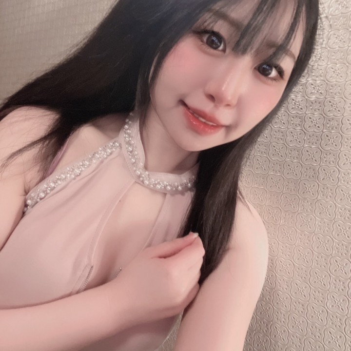 ななは