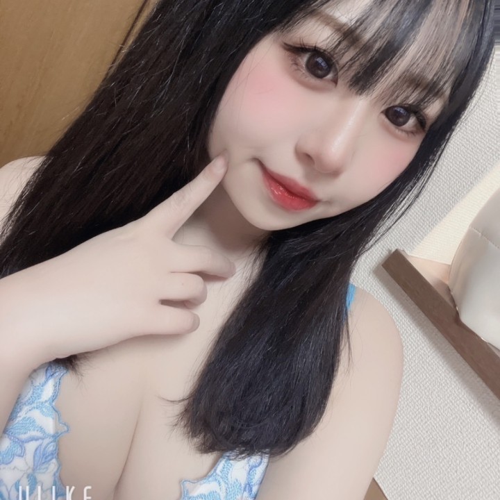 ななは