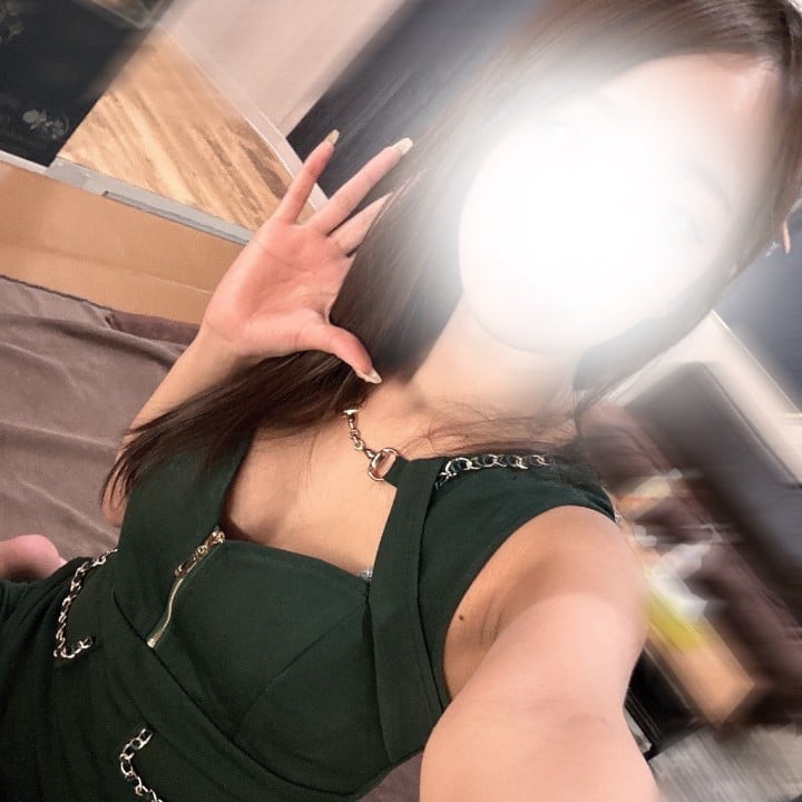 にいな