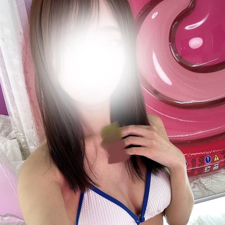 にいな