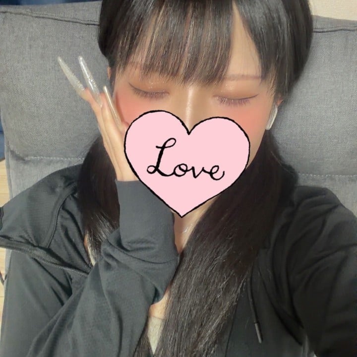 ななせ