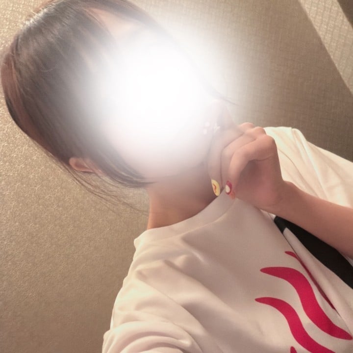 にいな