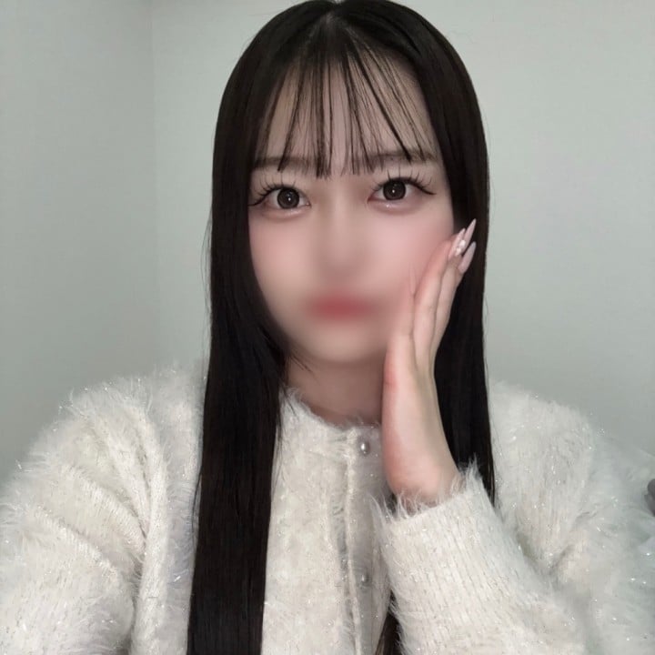みい